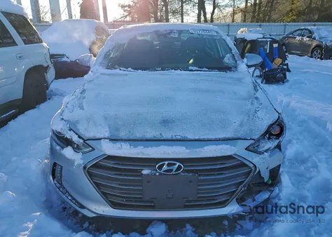 2017 Hyundai Elantra Se z USA, uszkodzony, nr VIN 5NPD84LF6HH154888